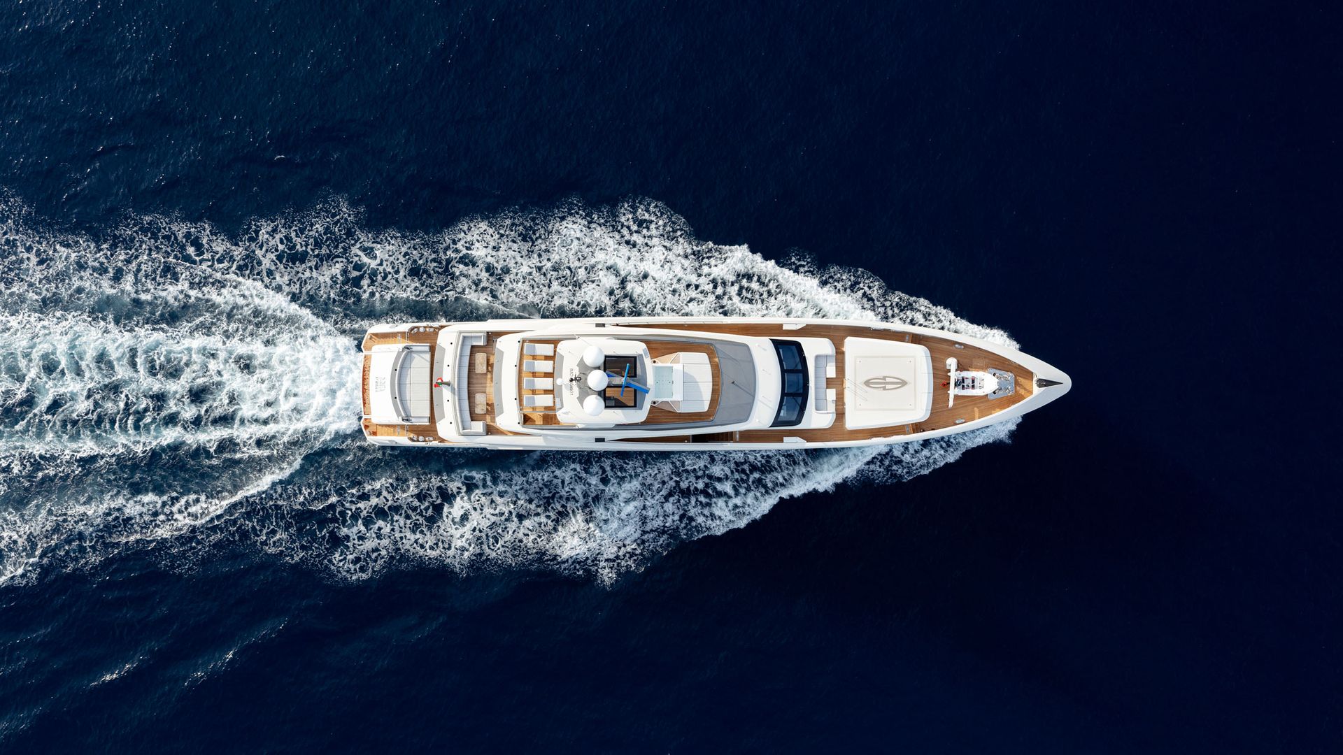 Bintador On Board Tankoa s 50m Superyacht